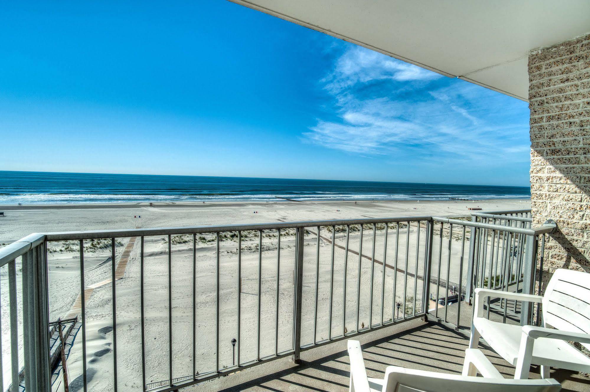 Reges Oceanfront Resort Wildwood Crest Exterior photo